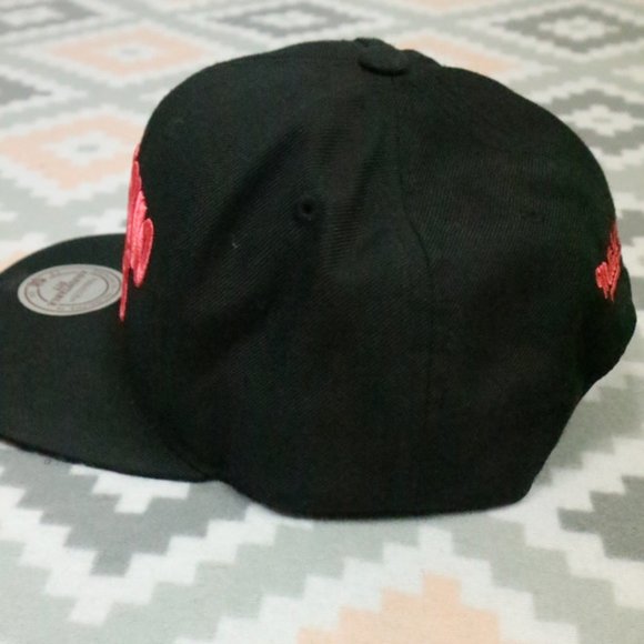 Mitchell & Ness San Antonio Spurs Snapback Hat Onesize - Picture 3 of 6